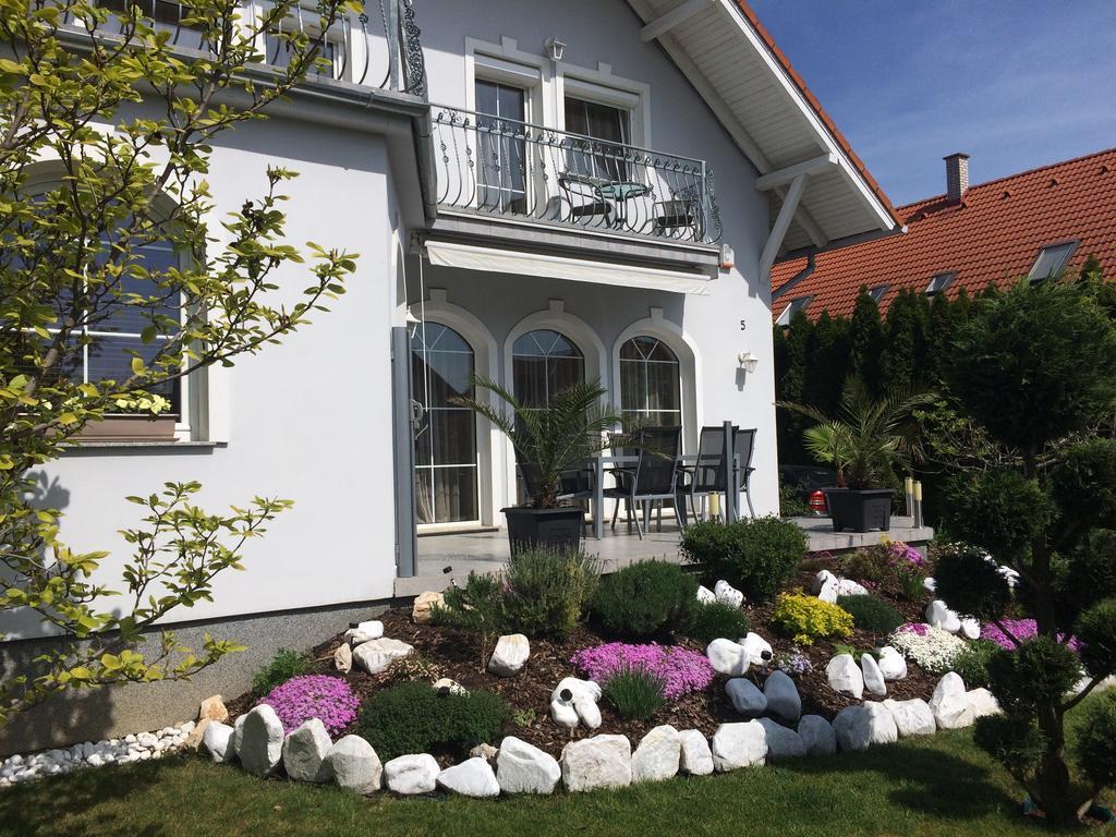 Judit Vendeghaz Buk Exterior photo